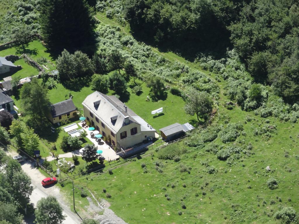 Gite Auberge Les Cascades La Mongie Exterior photo